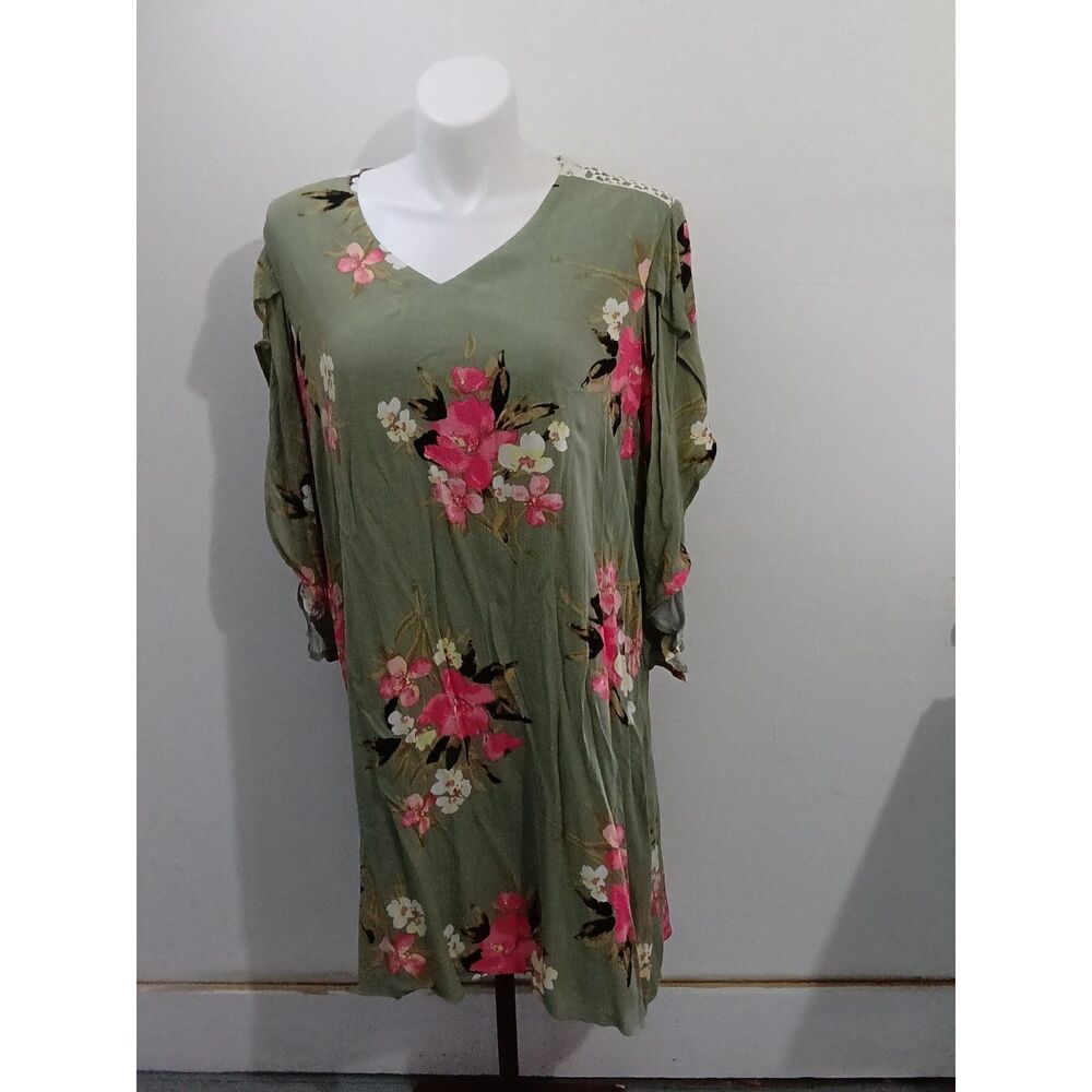 Cato Women's Sage Green Floral Plus Dress Lace Back 3/4 Sleeve Size 18/20W NWT